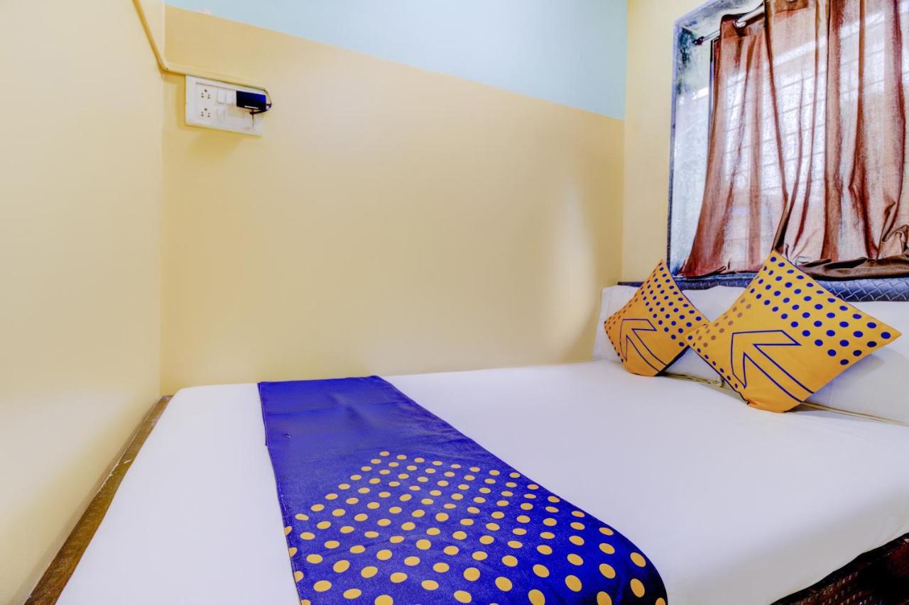 Oyo 70661 Hotel Al Makkah Managed By Hotel Paris Mumbai Exterior photo