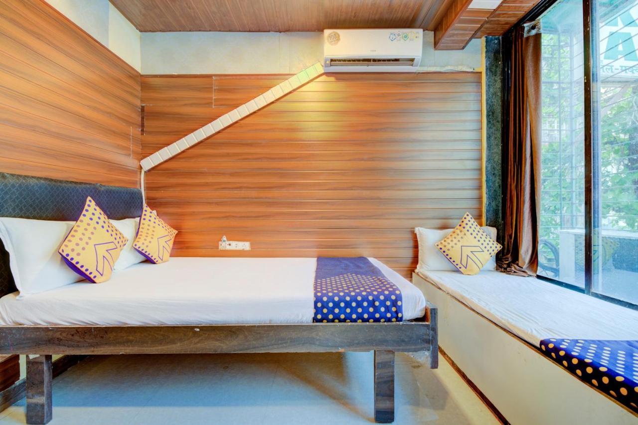 Oyo 70661 Hotel Al Makkah Managed By Hotel Paris Mumbai Exterior photo